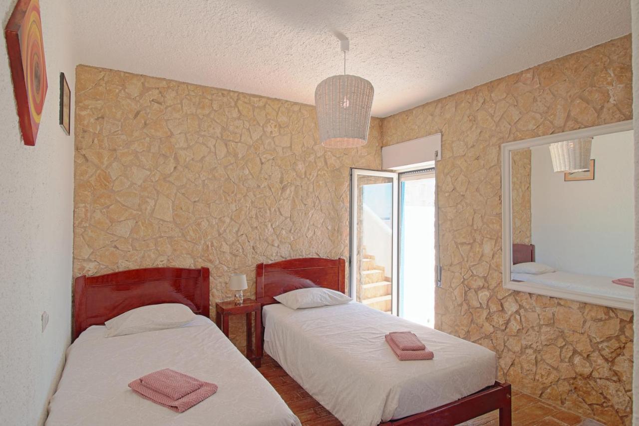 Guesthouse Peixinho Burgau Exteriör bild
