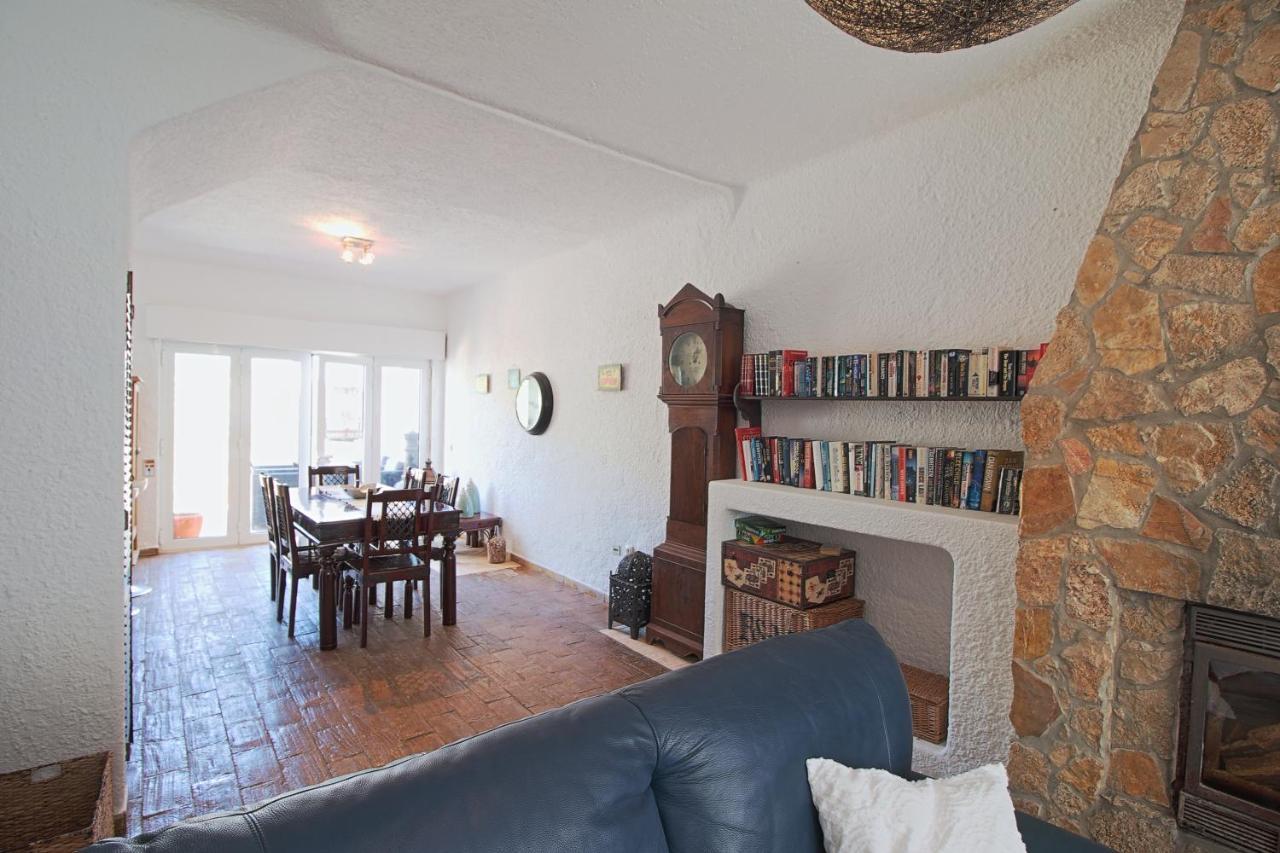 Guesthouse Peixinho Burgau Exteriör bild